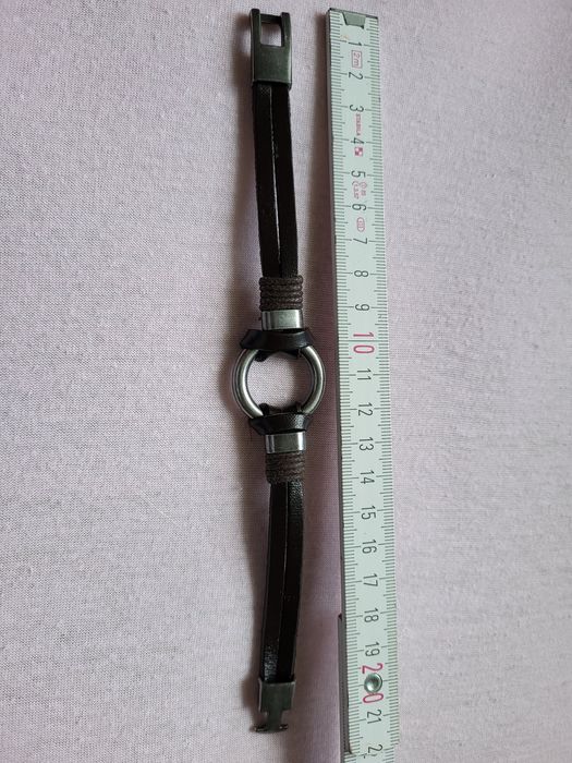 Bransoleta skórzana