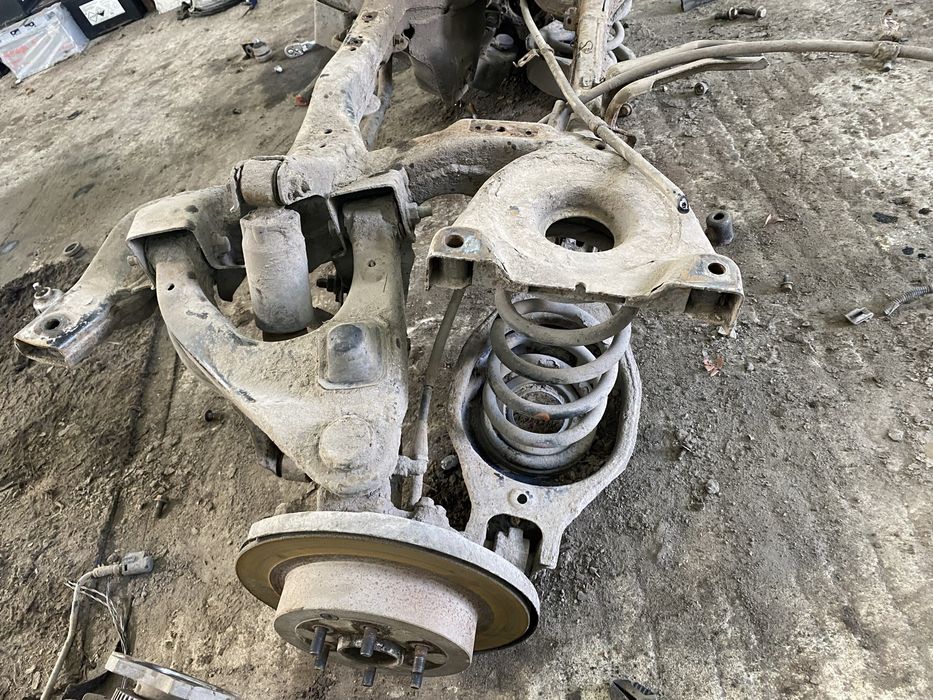 Підрамник Nissan Pathfidner R51 патфандер р51