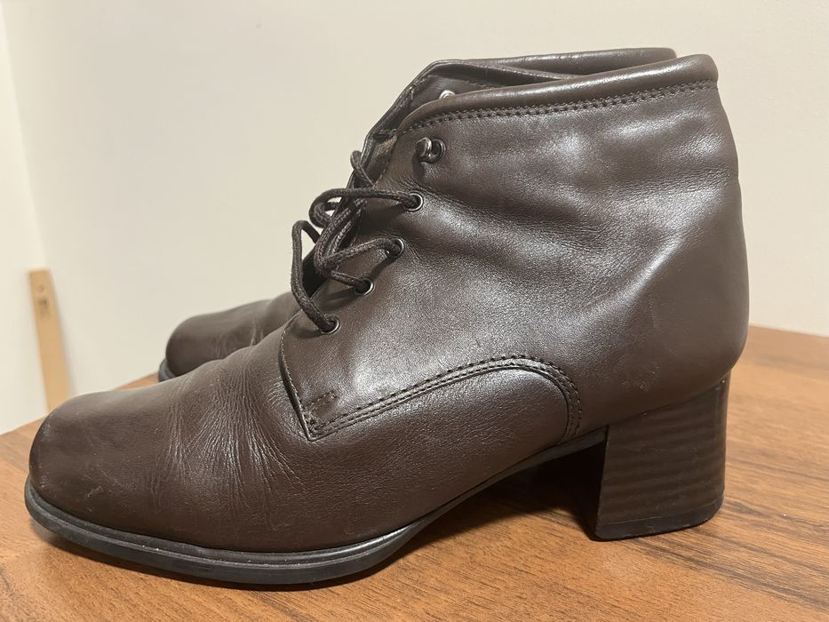 Ботинки из натуральной кожи