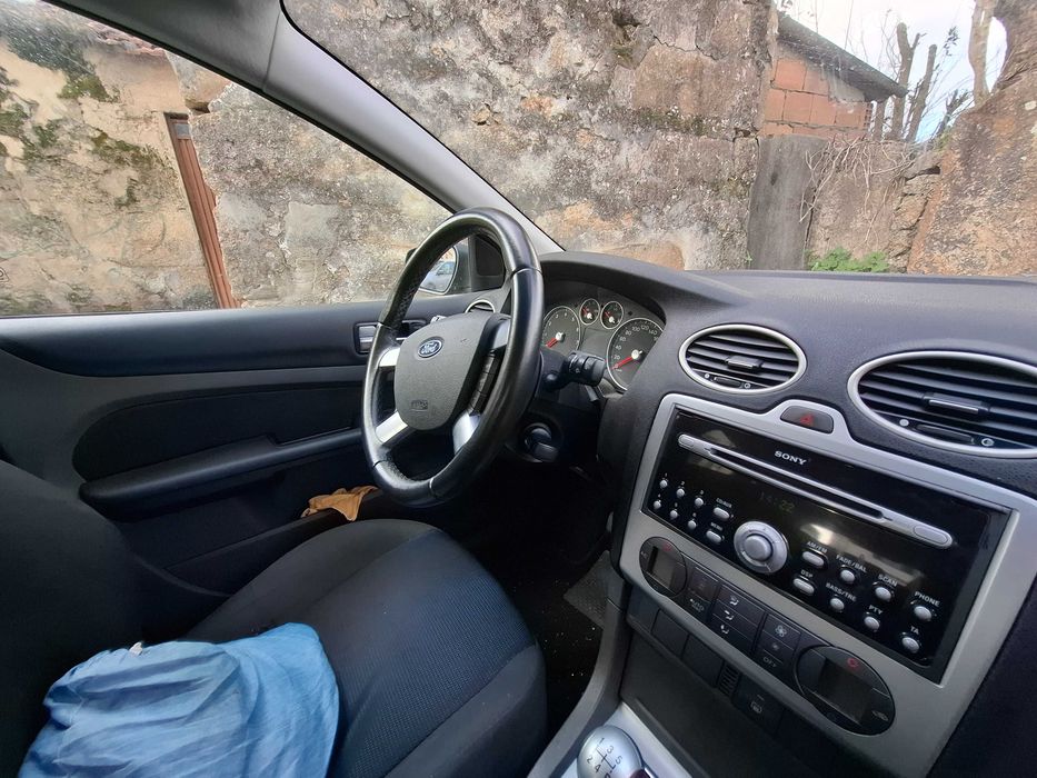 Ford Focus-Gasolina 2007-Pouca quilometragem