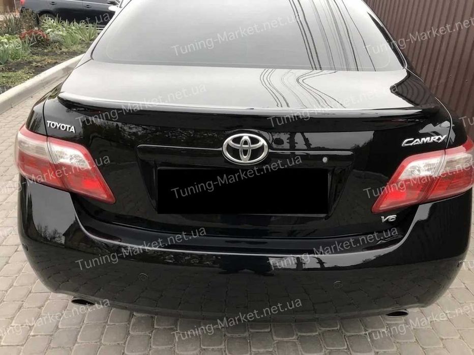 Лип спойлер сабля на багажник Toyota Camry 40, Козырек Бленда на заднее стекло Тойота Камри 40