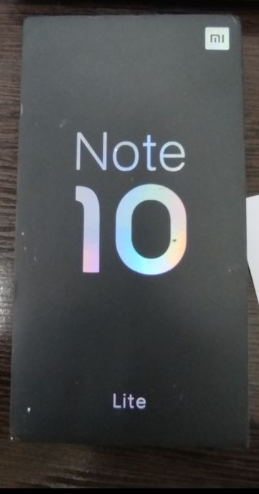 Продам Xiaomi Mi Note 10 Lite 6/128