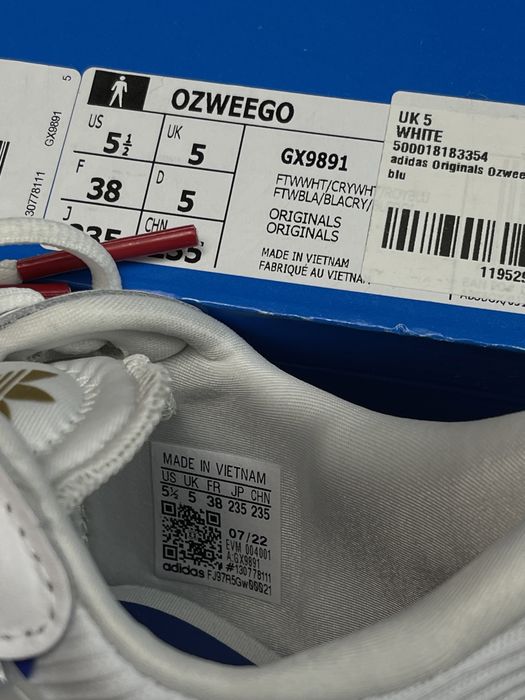 Оригінальні кросівки adidas  ozweego gx9891