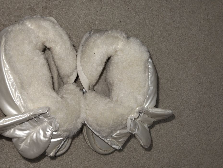 Зимові дутики для дівчинки