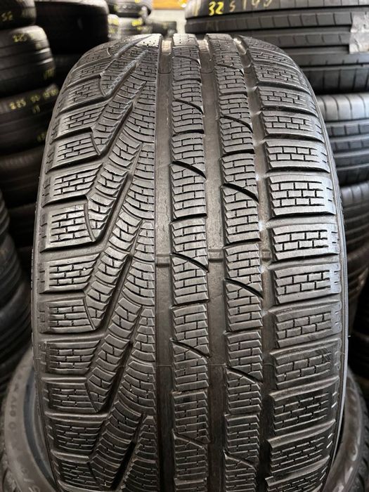 Шини Зимові 245х35хR20 PIRELLI Sottozero / 4шт / 95%Залишок / 23р