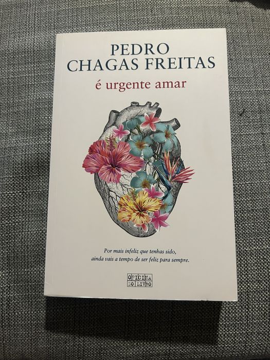 Livro é urgente amar NOVO