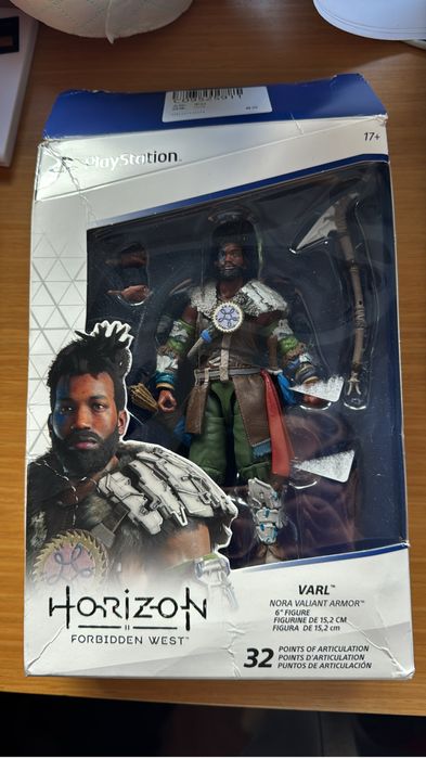 Figura de ação Varl (horizont forbidden west)- Nora Valiant Armour PS
