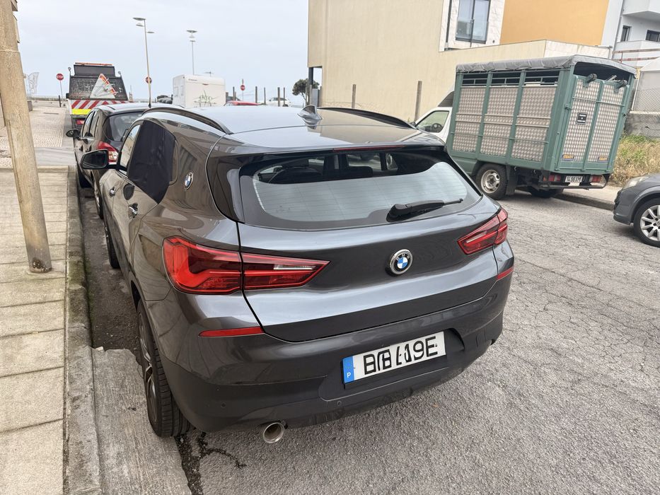 BMW X2 sdrive cinza escuro