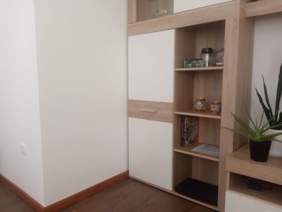 Novo Preço Dois armários novos apenas com 1 mês