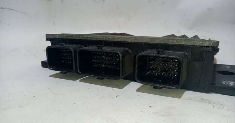 Centralina motor / ECU RENAULT Megane II (BM0/1_, CM0/1_)