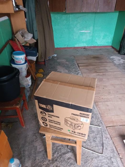 Продаю генератор бензиновий