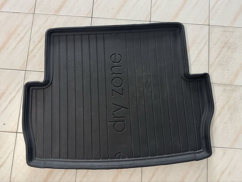 Tapete Mala BMW Serie 1 F20 F21 2012 até 2019