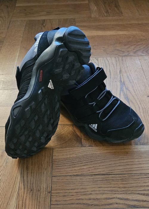Buty Adidas hikingowe r. 36,5
