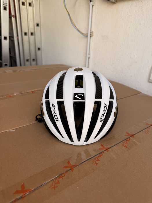 Capacete ciclismo ekoi gara