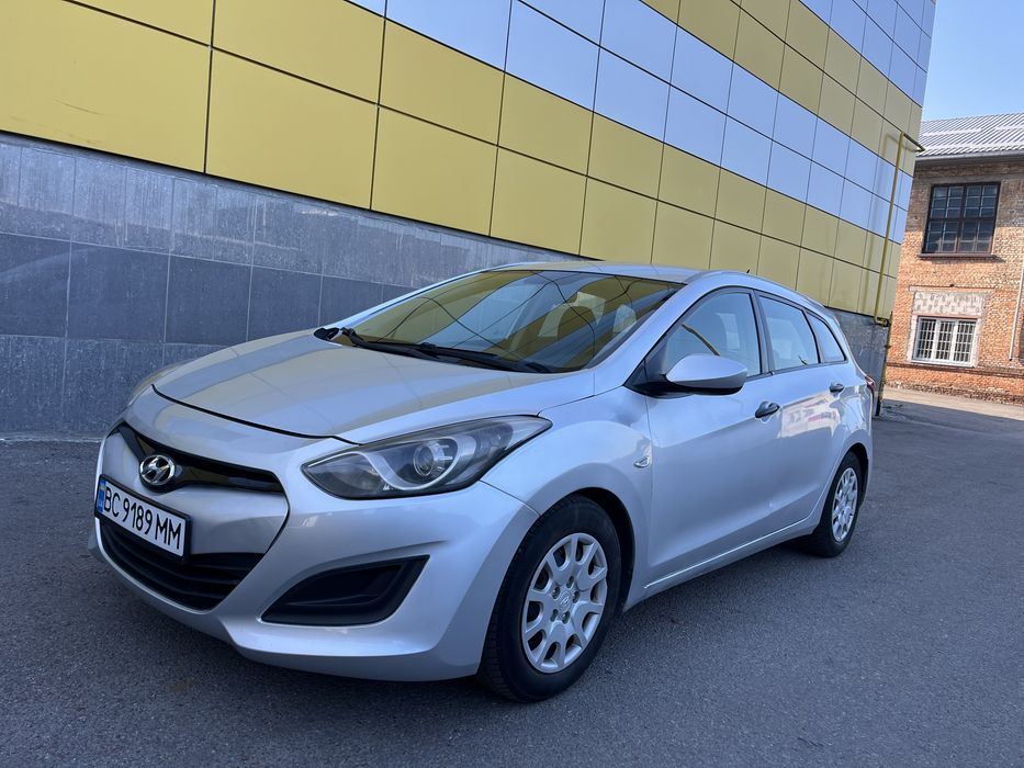 Hyundai i30 2013 VIN TMAD281RAEJ045987 фото оголошення 2 з 24