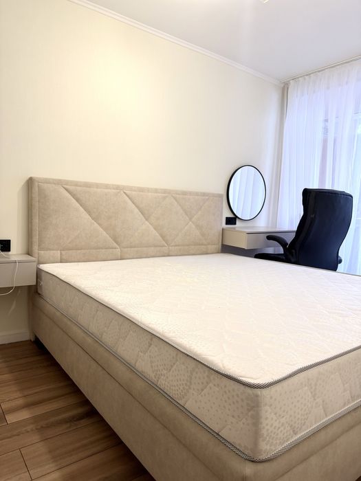 Продам кровать 180х200