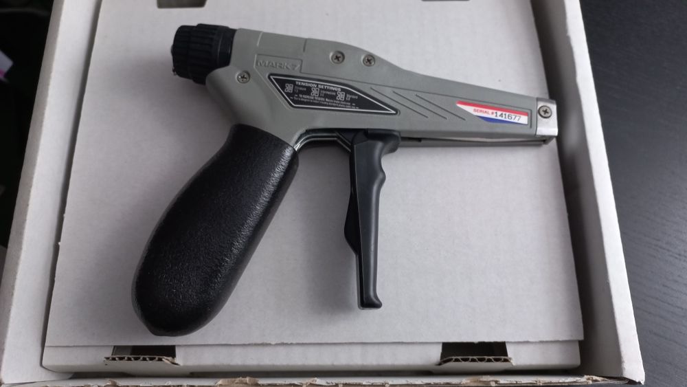 Pistolet do opasek kablowych MK7 Hellermann Tyton (do zaciskania)