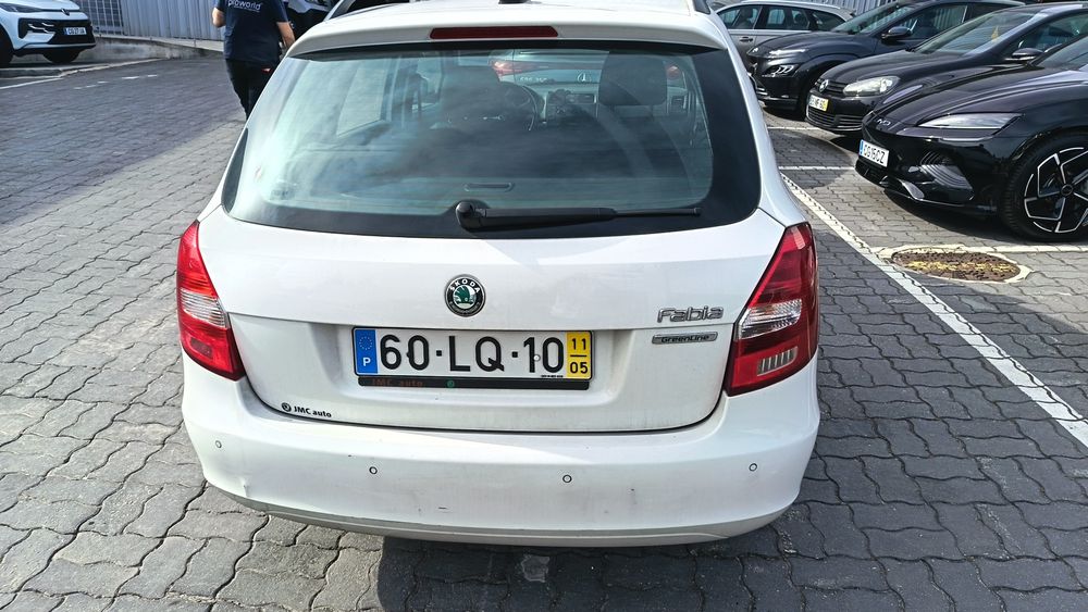 Skoda Fabia 1.2 gasóleo