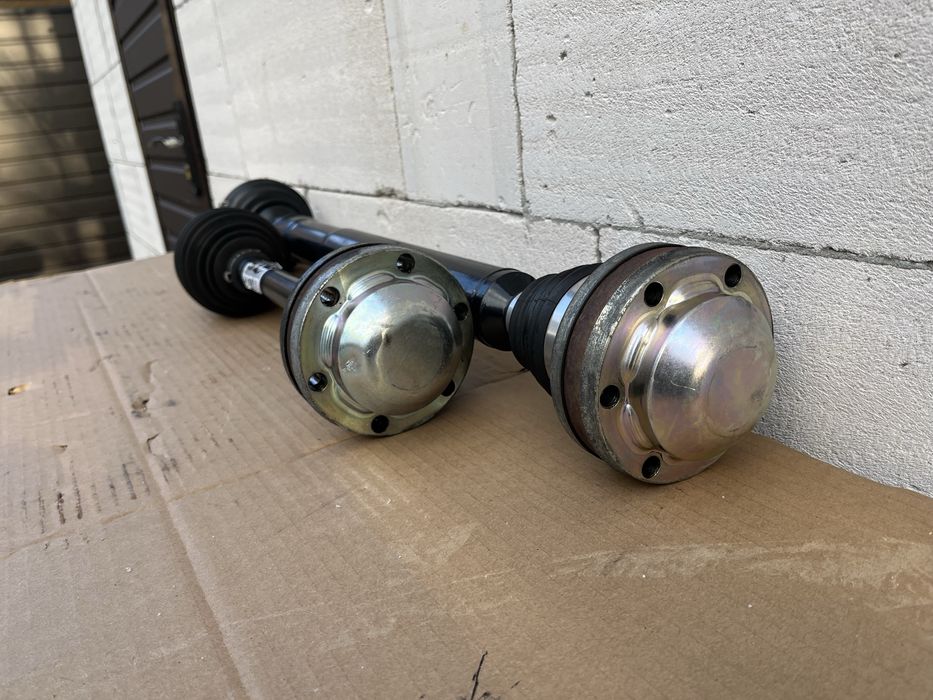 Полуось піввісь привод шрус Фольксваген шкода vw skoda Пассат Тігуан