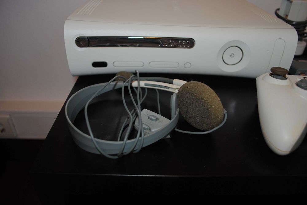 XBOX 360 com Acessorios