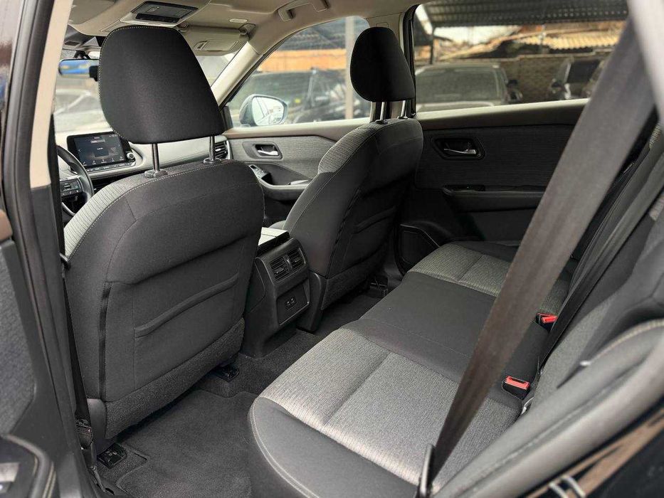 Nissan Rogue SV 2021