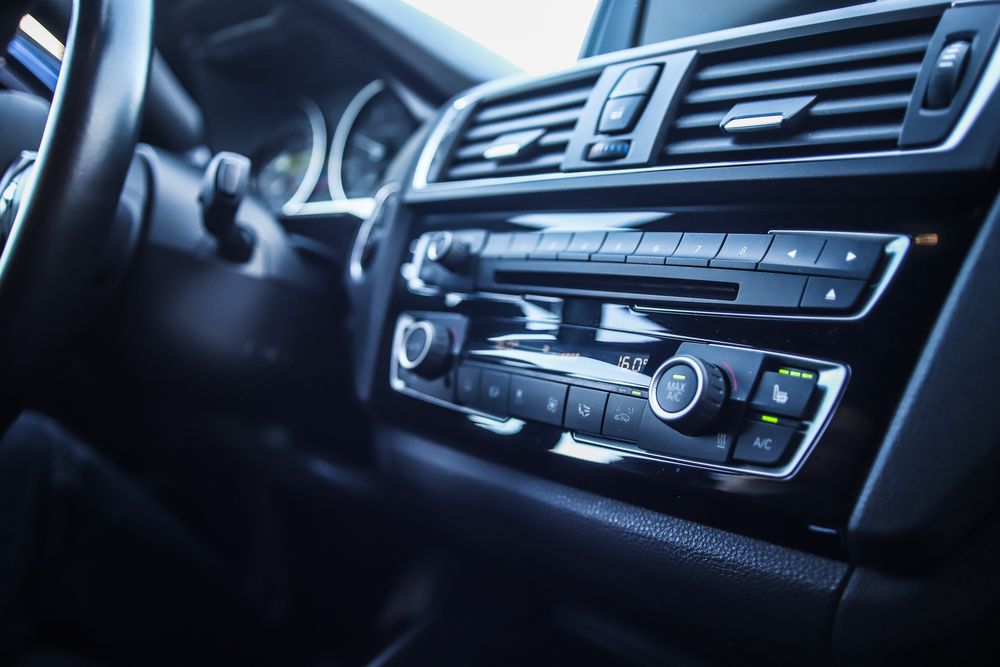 BMW 118D Pack M Shadow| Harmon-Kardon