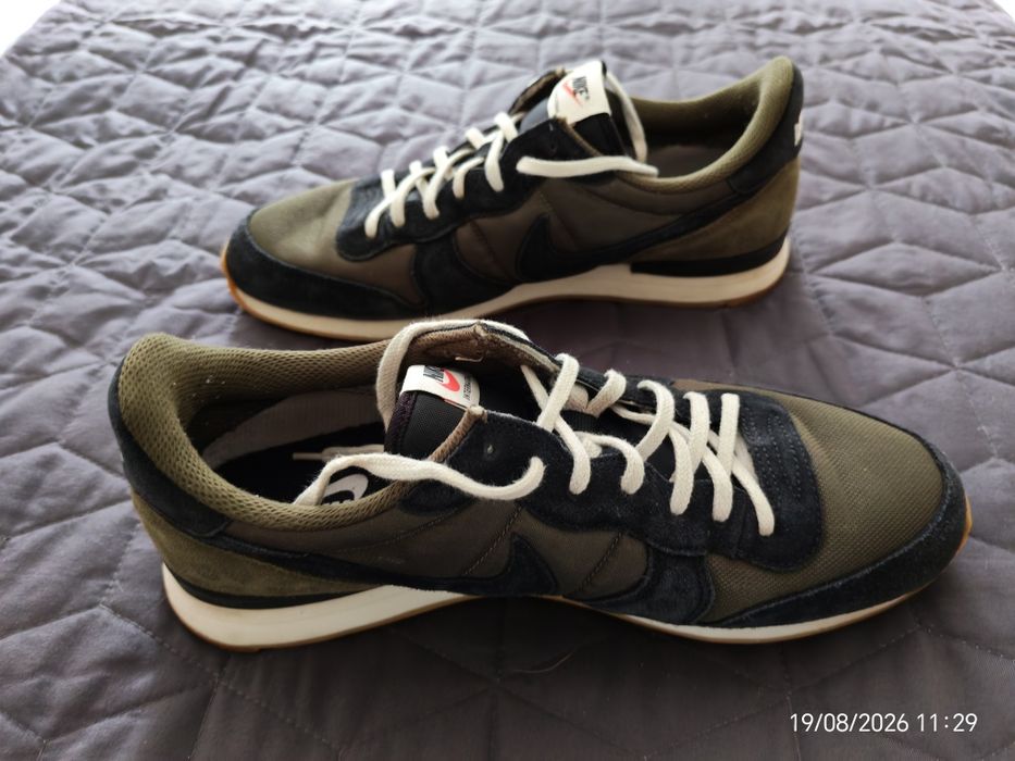 Buty sportowe NIKE 44