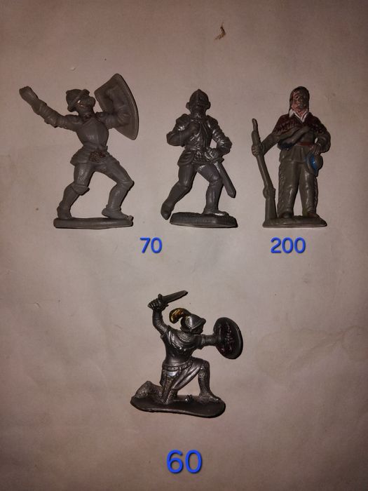 Солдатики.  масса