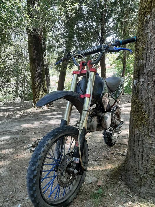 Mota pit bike 125