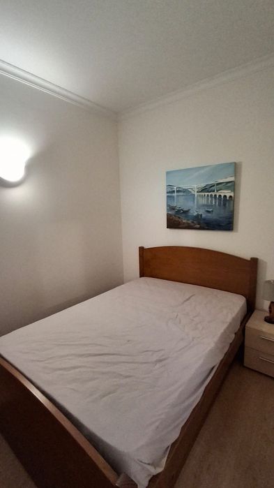 Alugo apartamento T1+1