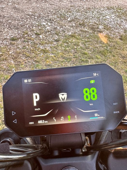 Tromox UKKO S elektryczny 125cc na kat A1/B jak soco horwin zero 440km