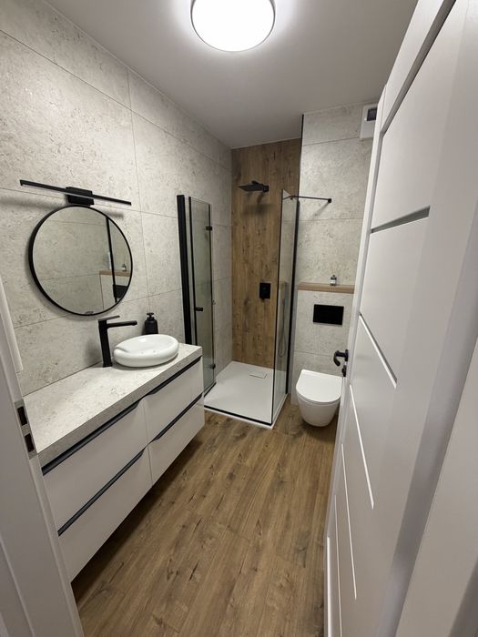 Sprzedam mieszkanie 4 pokojowe+ 2 miejsca parkingowe
