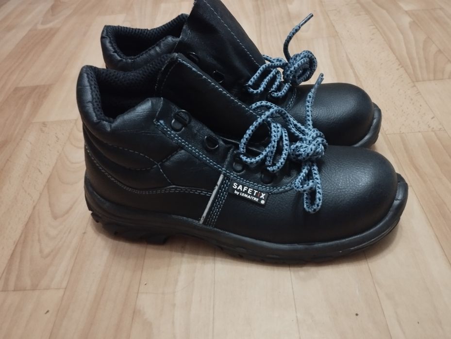 Buty trzewiki robocze 38