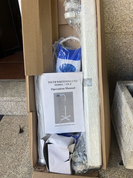 Branqueamento dentário portátil com luz LED (Modelo TW-F)