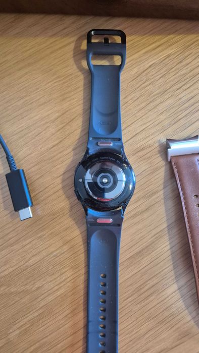 Samsung Galaxy Watch6 40 mm + 2 Braceletes e Carregador