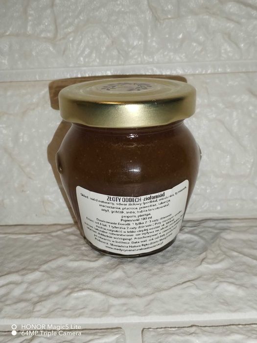 ZŁOTY ODDECH – Ziołomiód naturalny