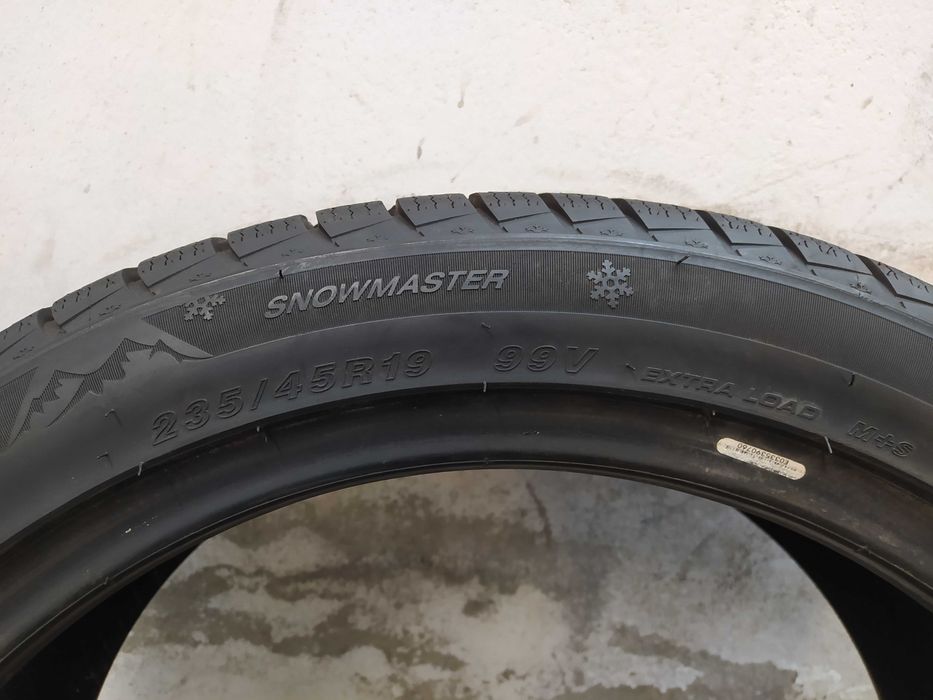 2x235/45R19 Westlake Zuper Snow Z-507, 2020 rok, bieżnik 7,7mm