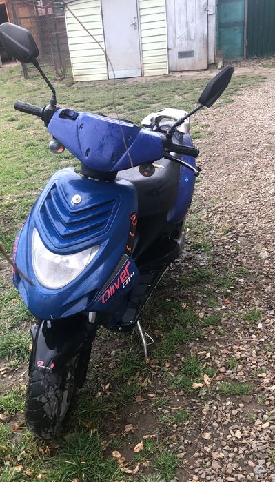 Скутер 150 кубів