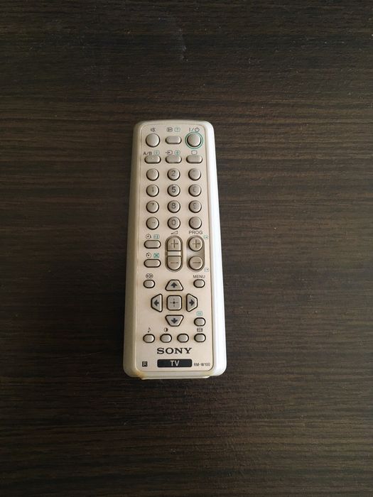 TV Sony Trinitron 21” // KV-21CT1E