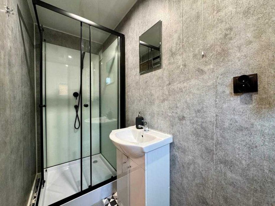Domki Piotrowice – 5 min do Energylandii, sauna & jacuzzi!