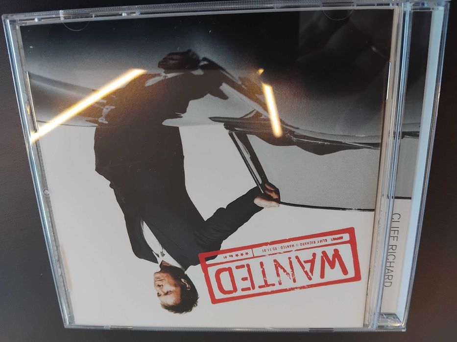 Cliff Richard em cd novo.