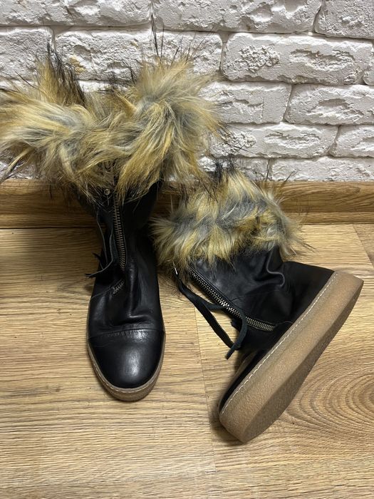 Чорні жіночі черевики шкіра