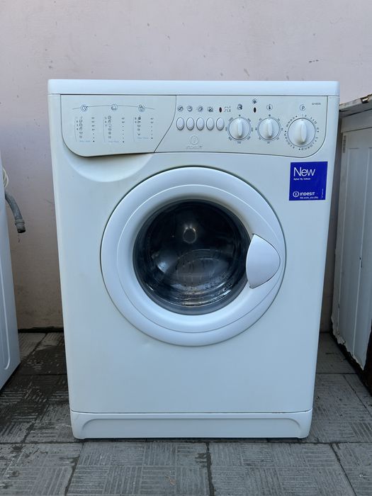 Стиральная машина Indesit на 6 кг.W104T.Гарантия!