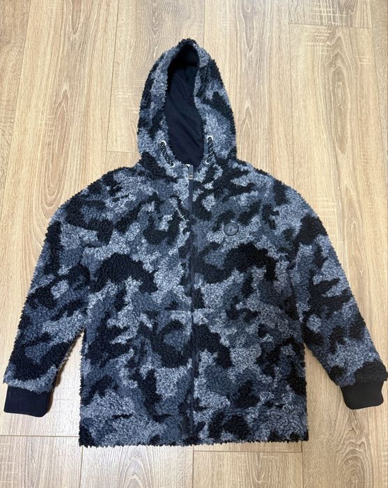 Куртка теді тепла