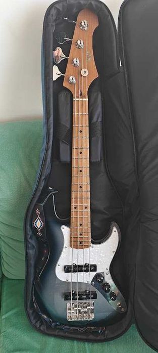 Mini Baixo Flight Mini JB Bass Moonburst