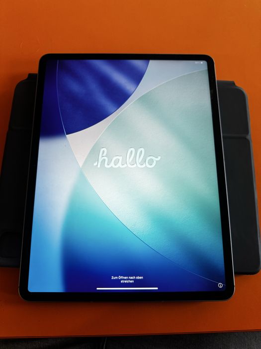 IPad Air 13 M3 128GB 5G jak nowy
