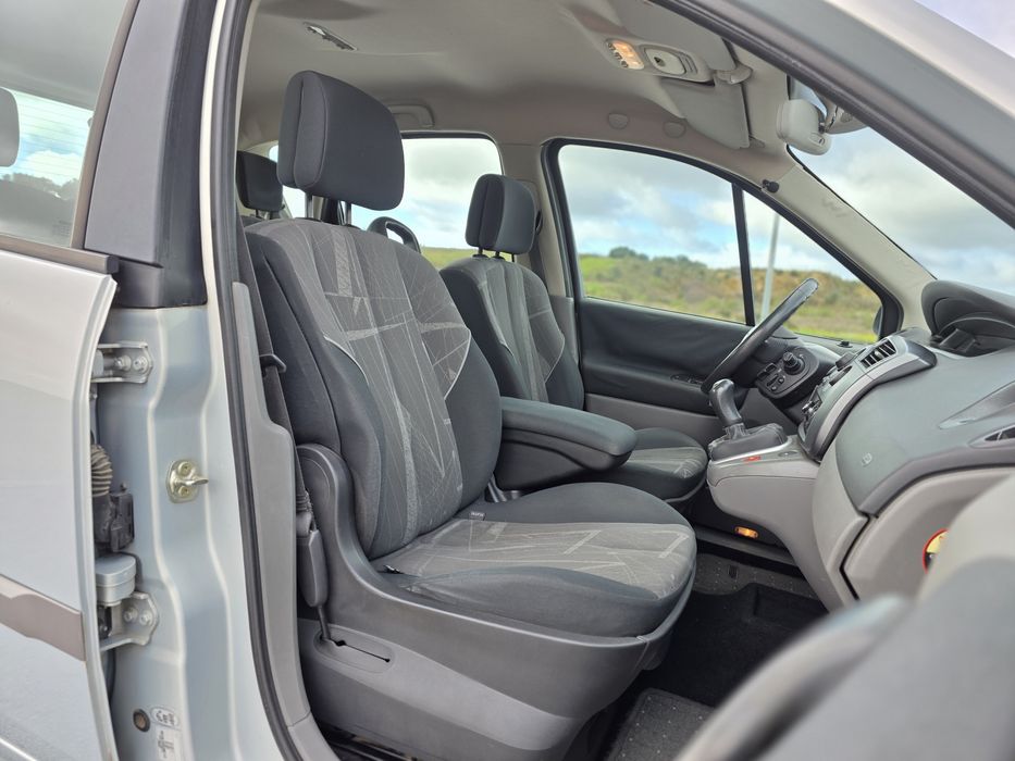 Renault Scénic 1.5 dCi (2004)