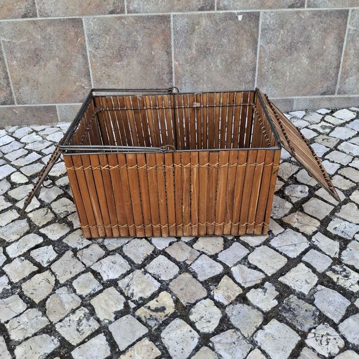 Cesto de piquenique vintage