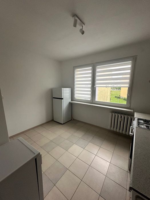 Wynajmę przestronną kawalerkę na osiedlu 25-lecia (35 m²) - Widok 5