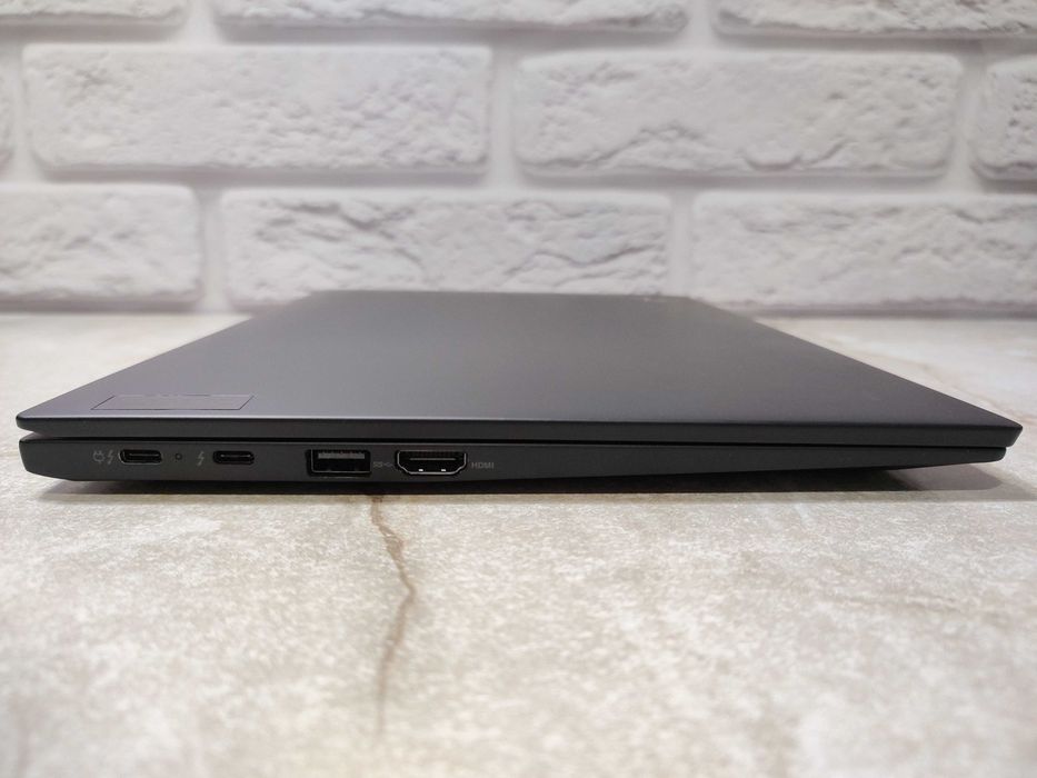 Lenovo ThinkPad X1 Carbon Gen 10 400nit+Touch i7-1270P 32GB DDR5 512GB